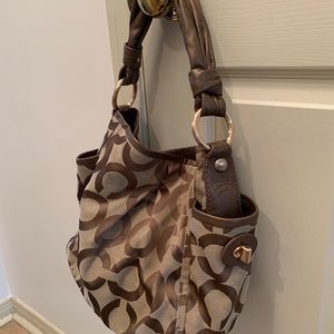 Brand new condition! Coach bag (medium size)